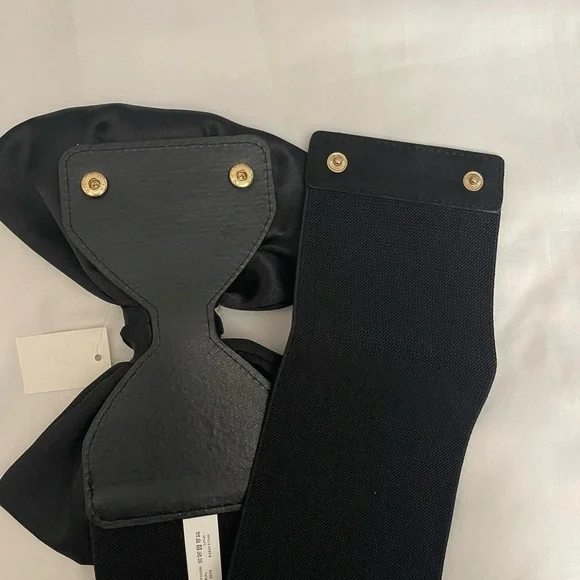 Black wide elastic waistband belt with black satin bow - Picture 7 of 8